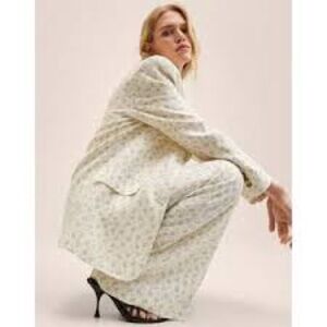 Mango Beige blue Floral Blazer with pockets